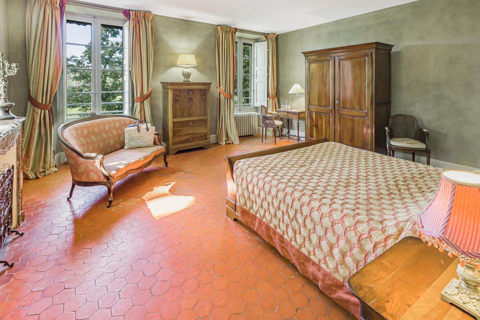 Chateau Mentone Masseboeuf Ngoại thất bức ảnh